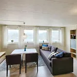 Awesome Apartment In Sveio With Wifi Apartman