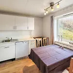 Apartman Awesome Apartment In Sveio With Wifi
