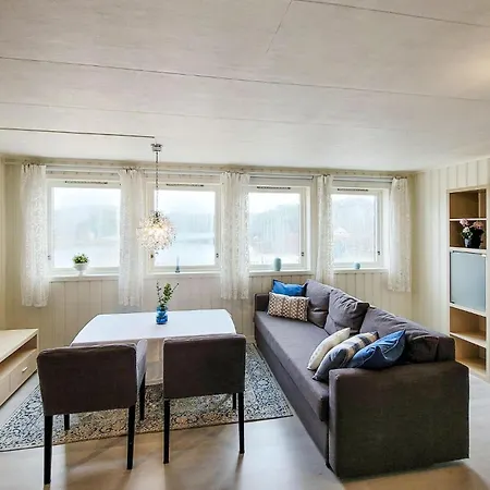 Cozy In With Kitchen Appartement