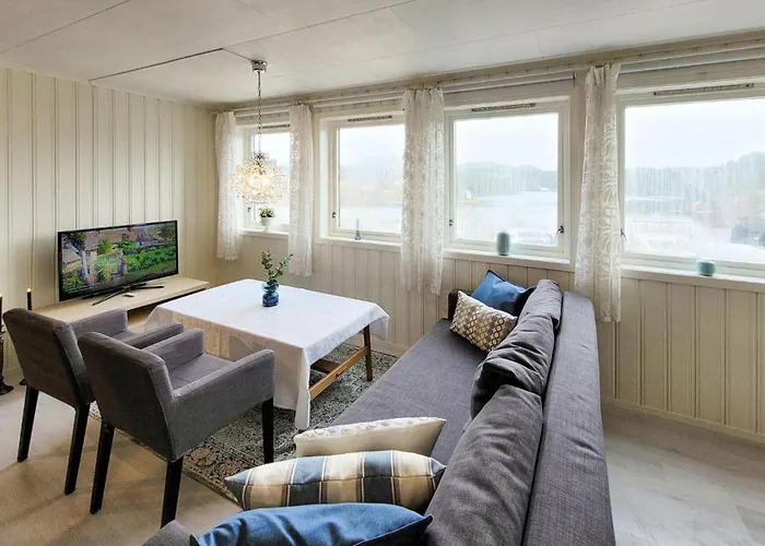 公寓 Cozy In With Kitchen