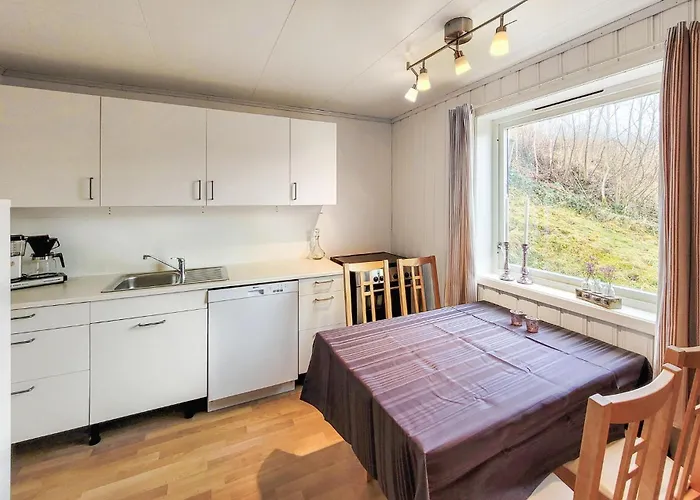 公寓 Cozy In With Kitchen